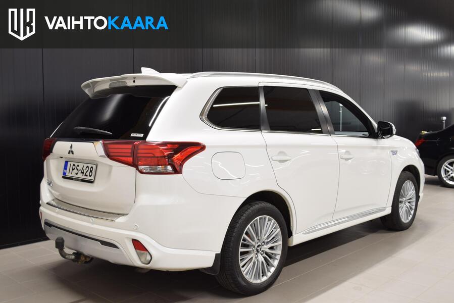 Mitsubishi Outlander PHEV vaihtoauto