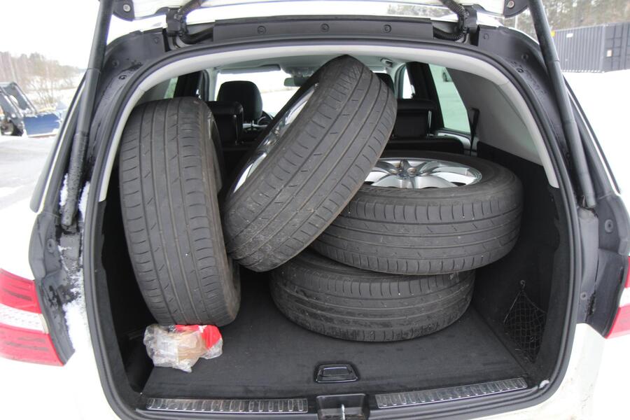 Mercedes-Benz ML vaihtoauto