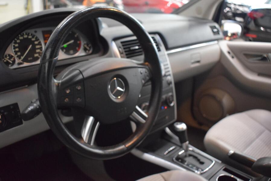 Mercedes-Benz B vaihtoauto