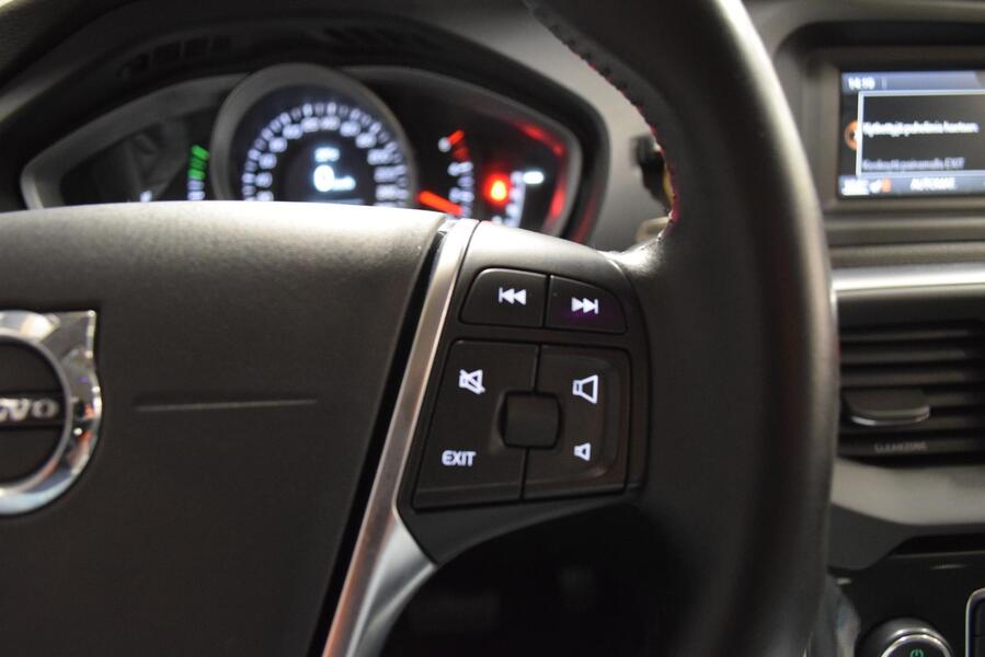 Volvo V40 vaihtoauto