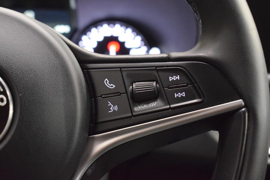 Alfa Romeo Stelvio vaihtoauto