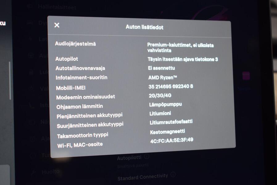 Tesla Model 3 vaihtoauto