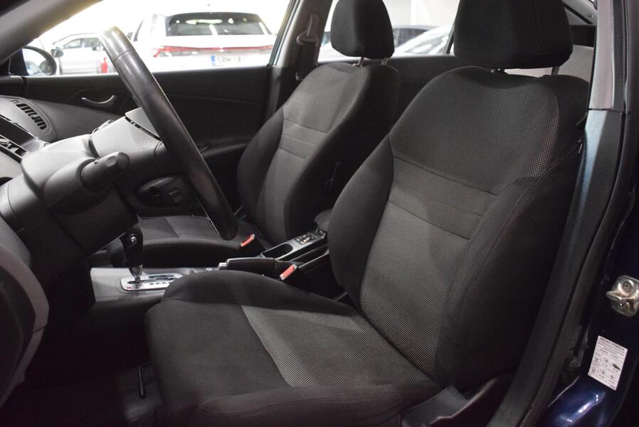 Nissan Primera vaihtoauto