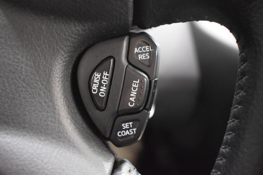 Nissan Primera vaihtoauto