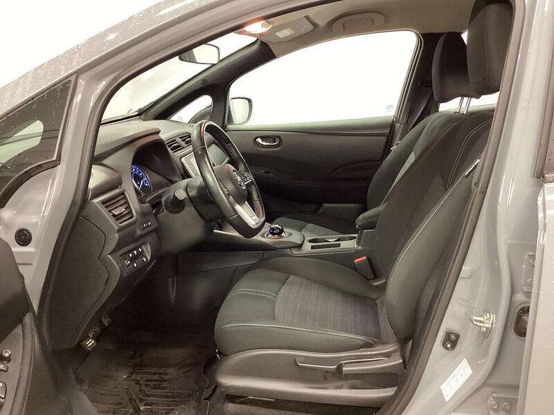 Nissan Leaf vaihtoauto