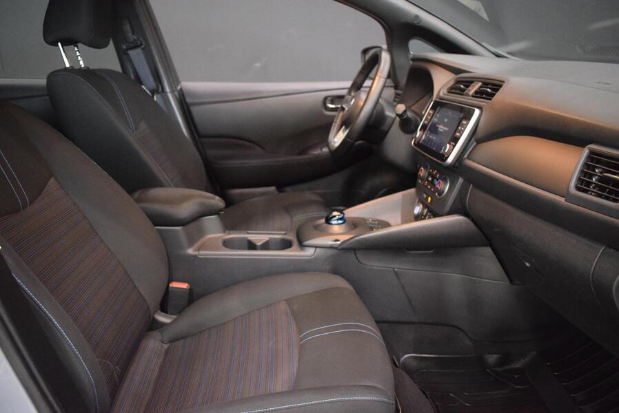 Nissan Leaf vaihtoauto