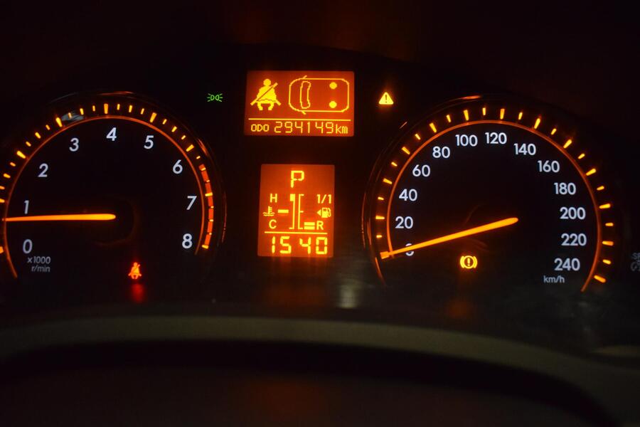 Toyota Avensis vaihtoauto