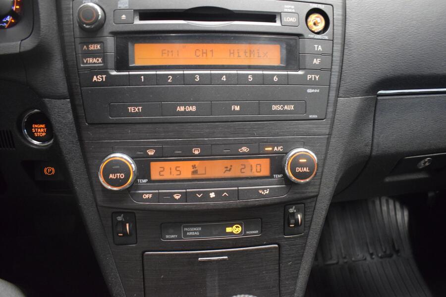 Toyota Avensis vaihtoauto