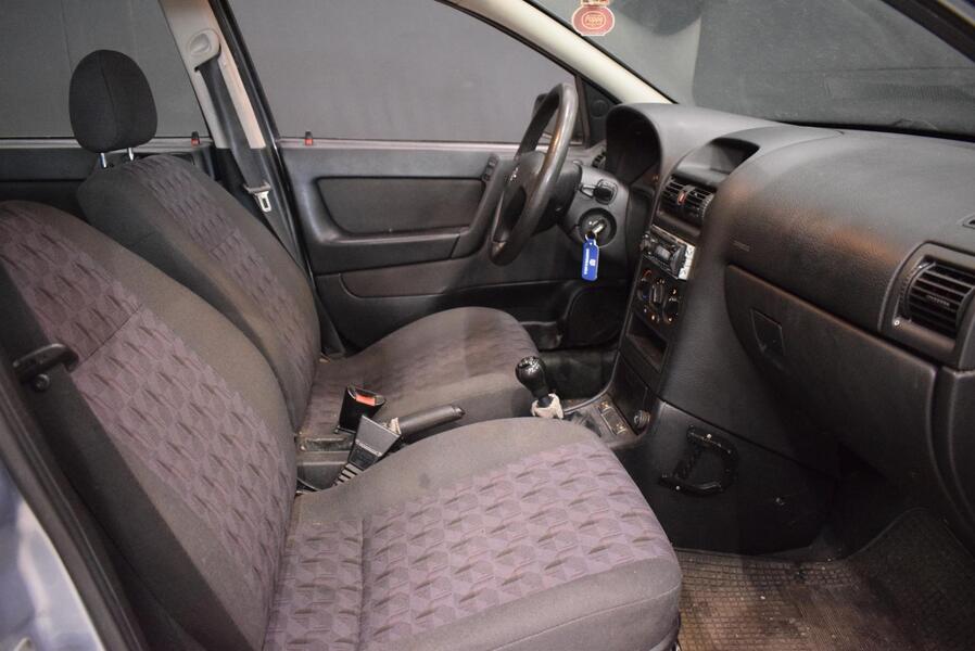 Opel Astra vaihtoauto