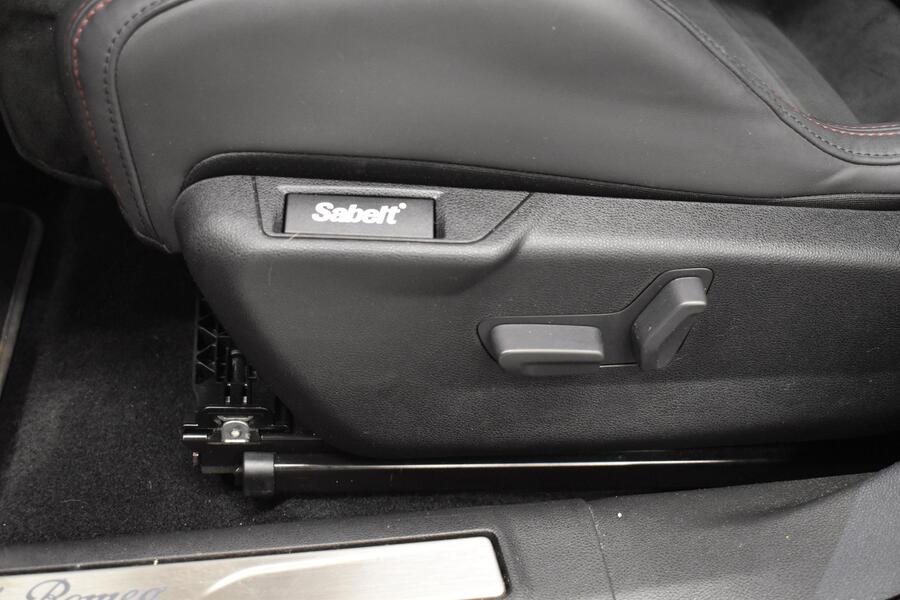 Alfa Romeo Junior vaihtoauto