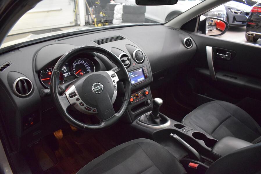 Nissan Qashqai+2 vaihtoauto