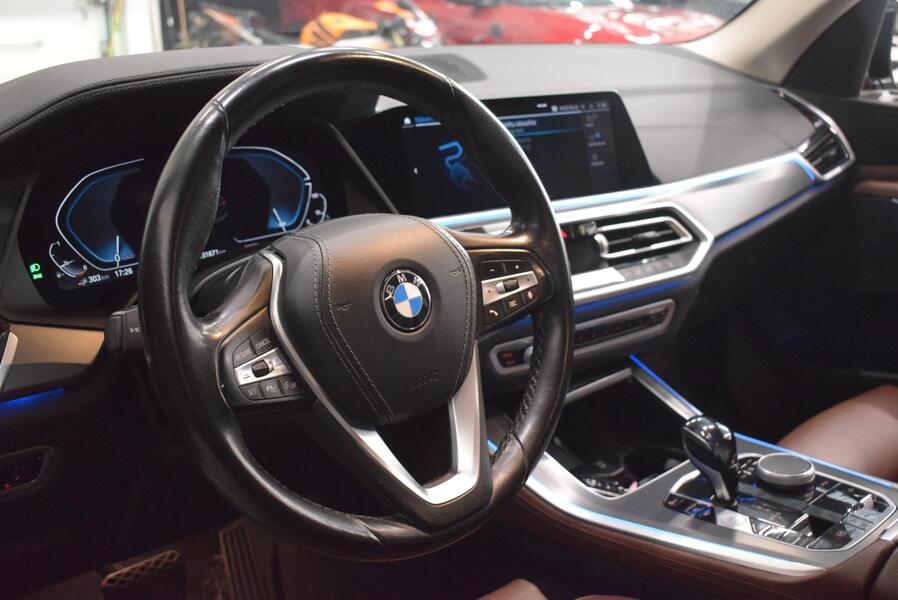 BMW X5 vaihtoauto