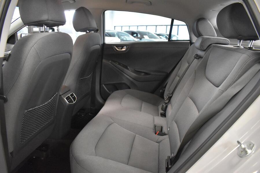 Hyundai IONIQ electric vaihtoauto