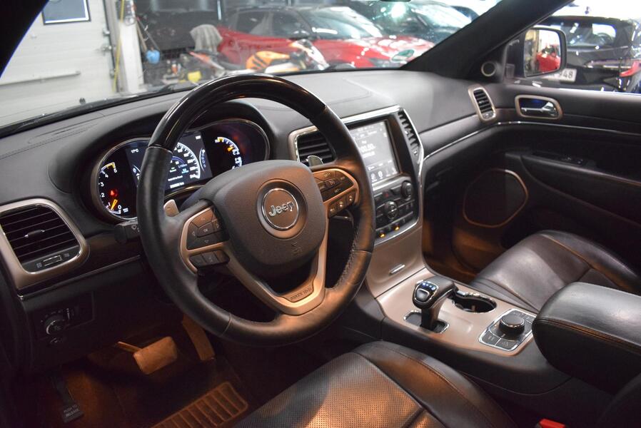 Jeep Grand Cherokee vaihtoauto