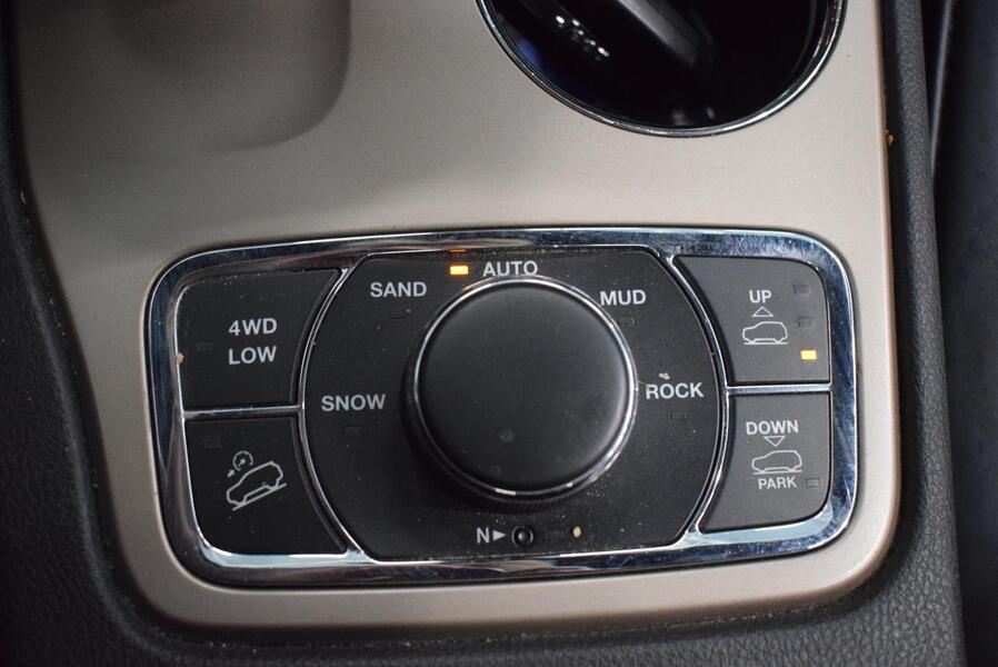 Jeep Grand Cherokee vaihtoauto