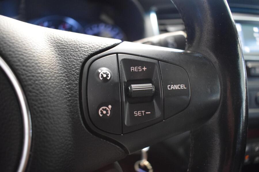 Kia Carens vaihtoauto