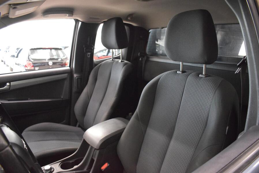 Isuzu D-Max vaihtoauto