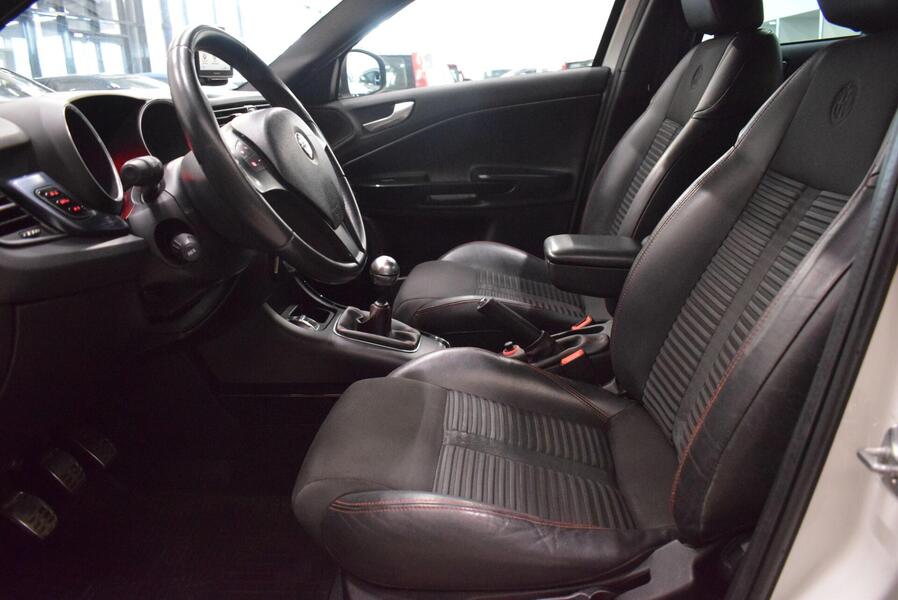 Alfa Romeo Giulietta vaihtoauto