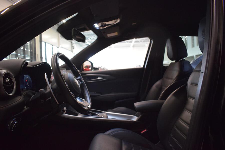 Alfa Romeo Tonale vaihtoauto