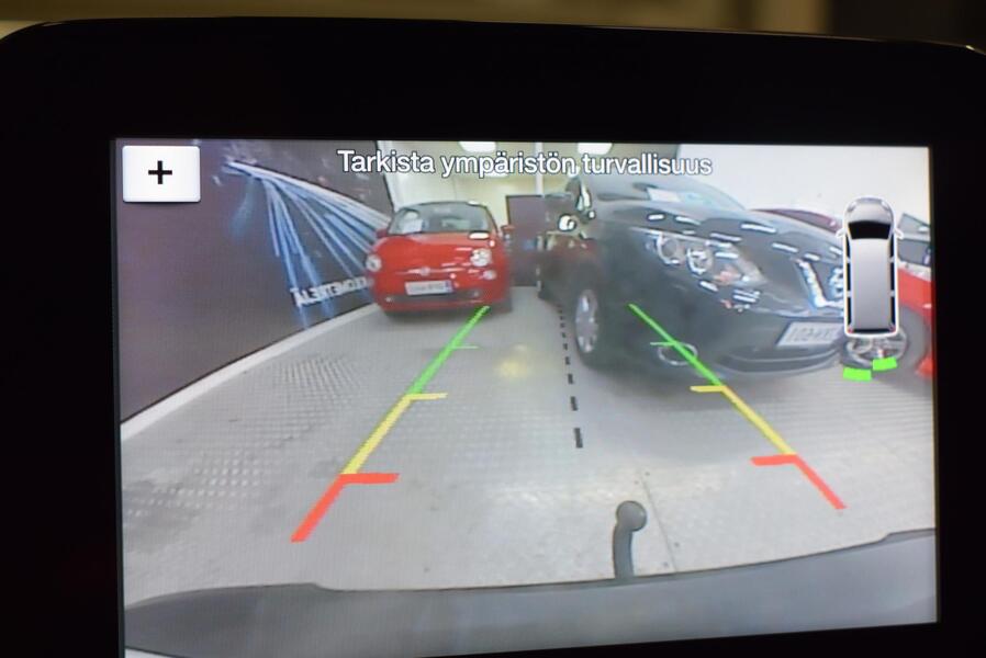 Ford Transit Connect vaihtoauto