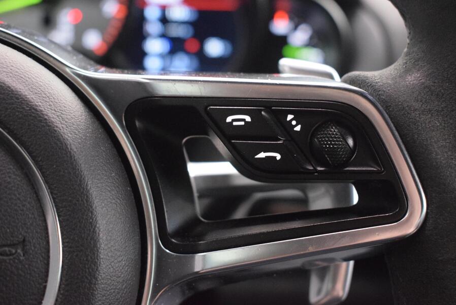 Porsche Cayenne vaihtoauto