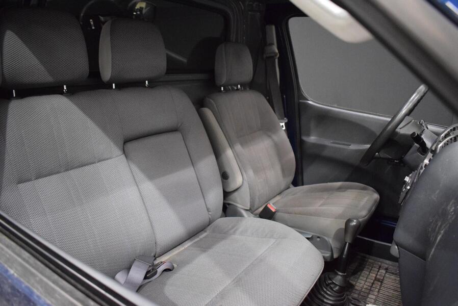 Toyota Hiace vaihtoauto