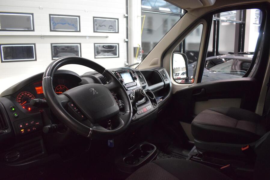 Peugeot Boxer vaihtoauto