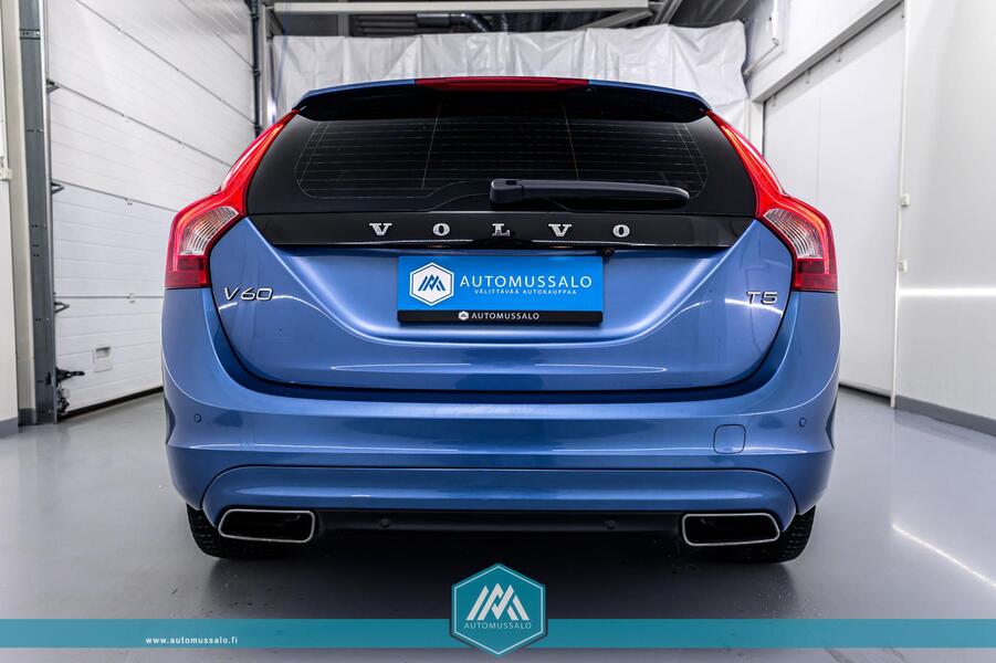 Volvo V60 vaihtoauto