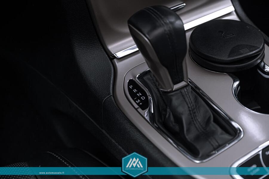 Jeep Grand Cherokee vaihtoauto