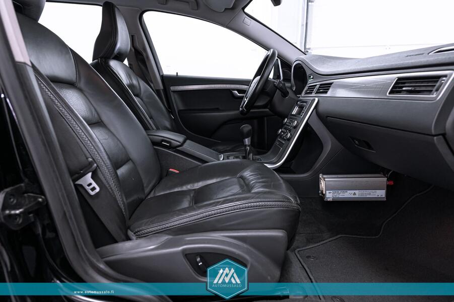 Volvo XC70 vaihtoauto