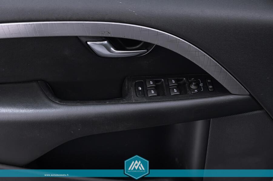 Volvo XC70 vaihtoauto