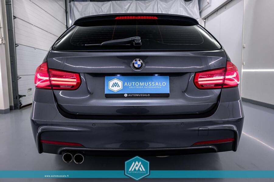 BMW 330 vaihtoauto