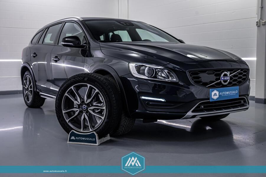 Volvo V60 Cross Country vaihtoauto