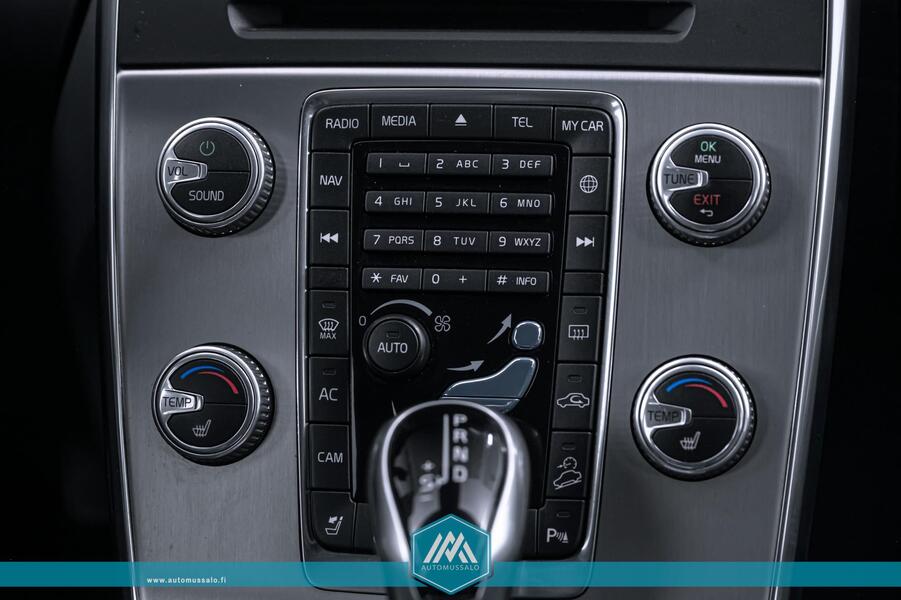 Volvo V60 Cross Country vaihtoauto