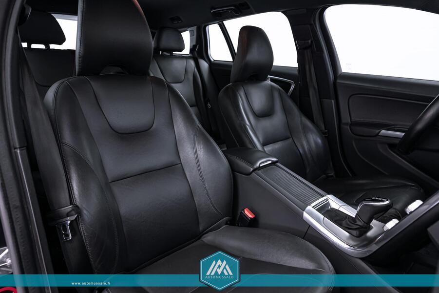 Volvo V60 Cross Country vaihtoauto