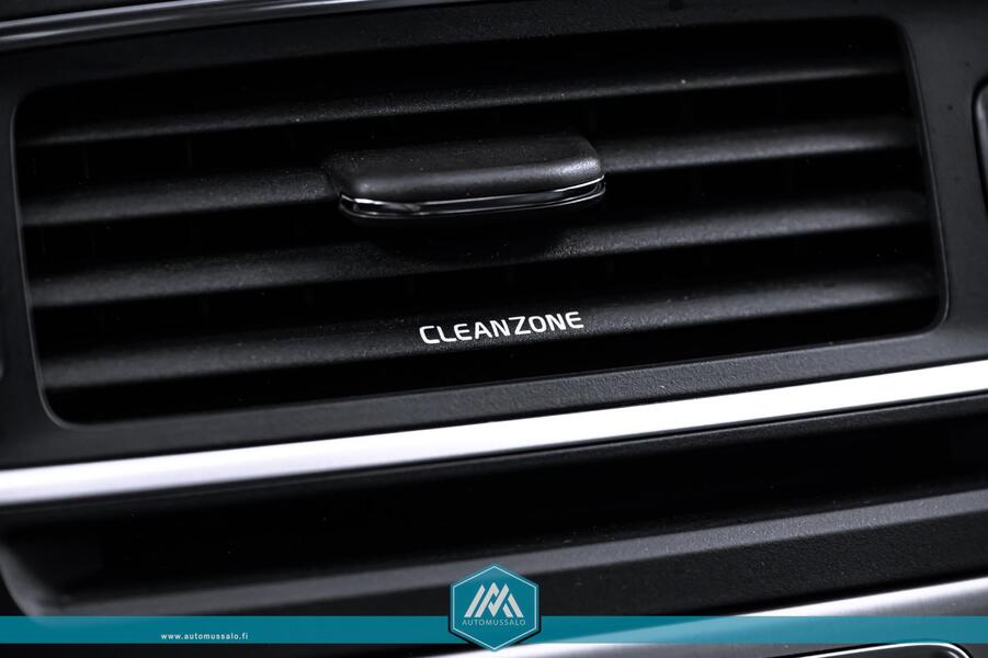 Volvo V60 Cross Country vaihtoauto