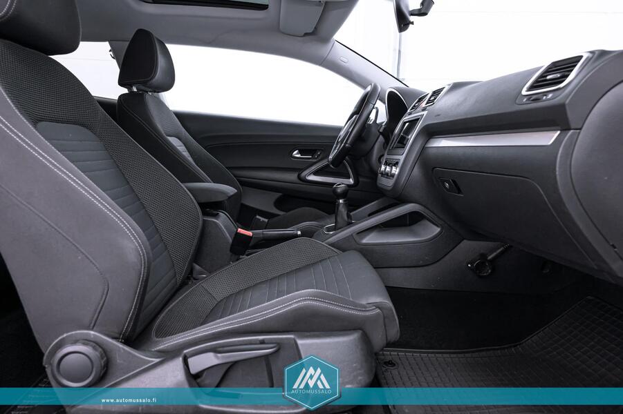 Volkswagen Scirocco vaihtoauto