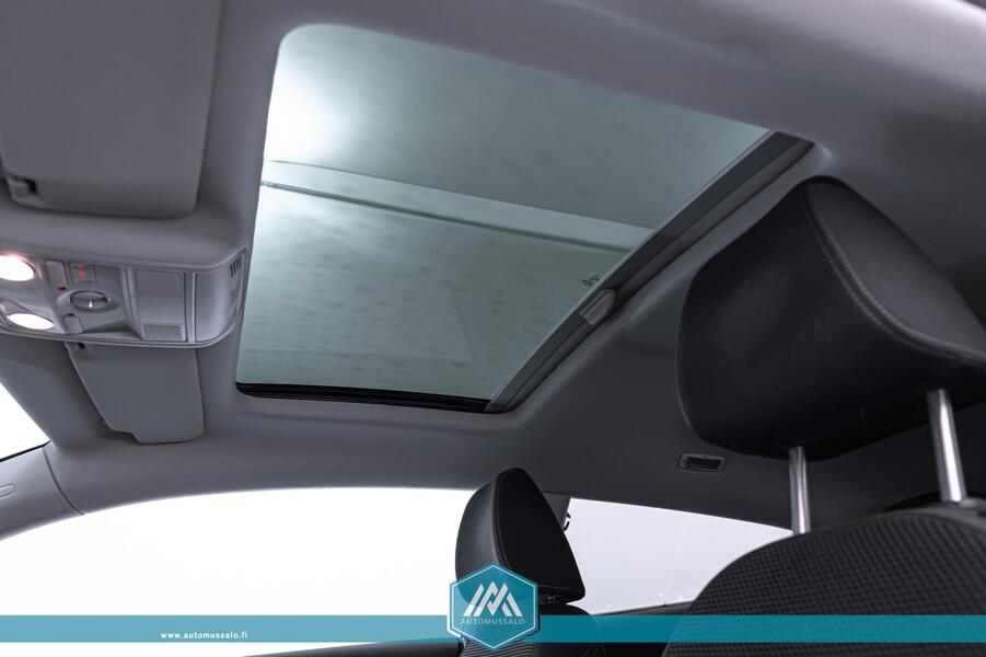 Volkswagen Scirocco vaihtoauto