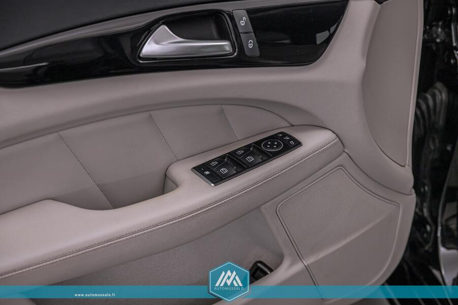 Mercedes-Benz CLS vaihtoauto