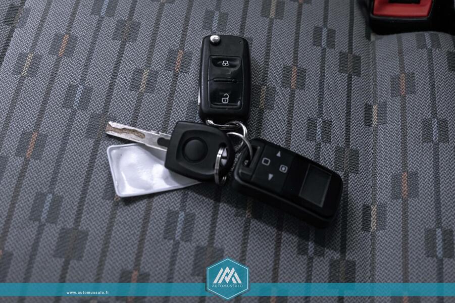 Volkswagen Transporter vaihtoauto