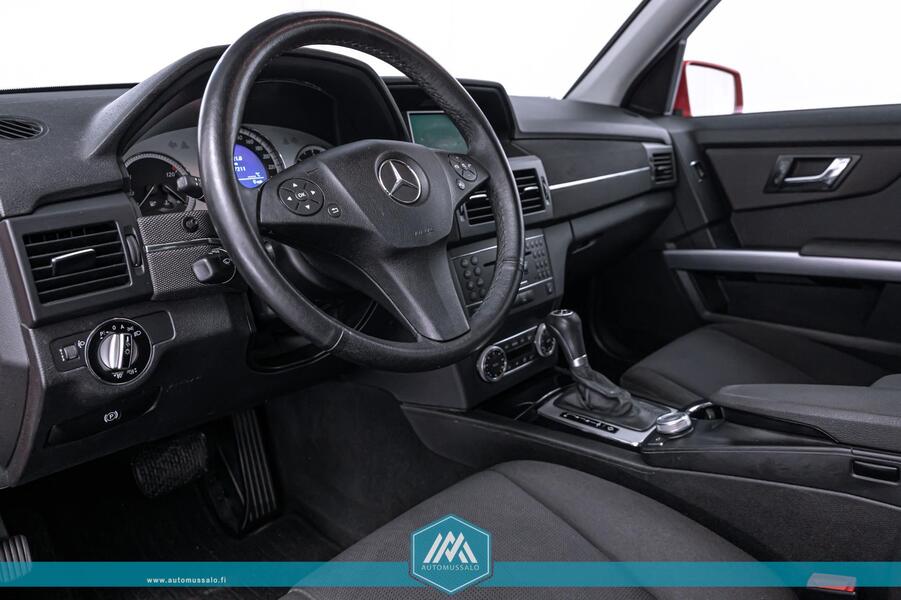 Mercedes-Benz GLK vaihtoauto