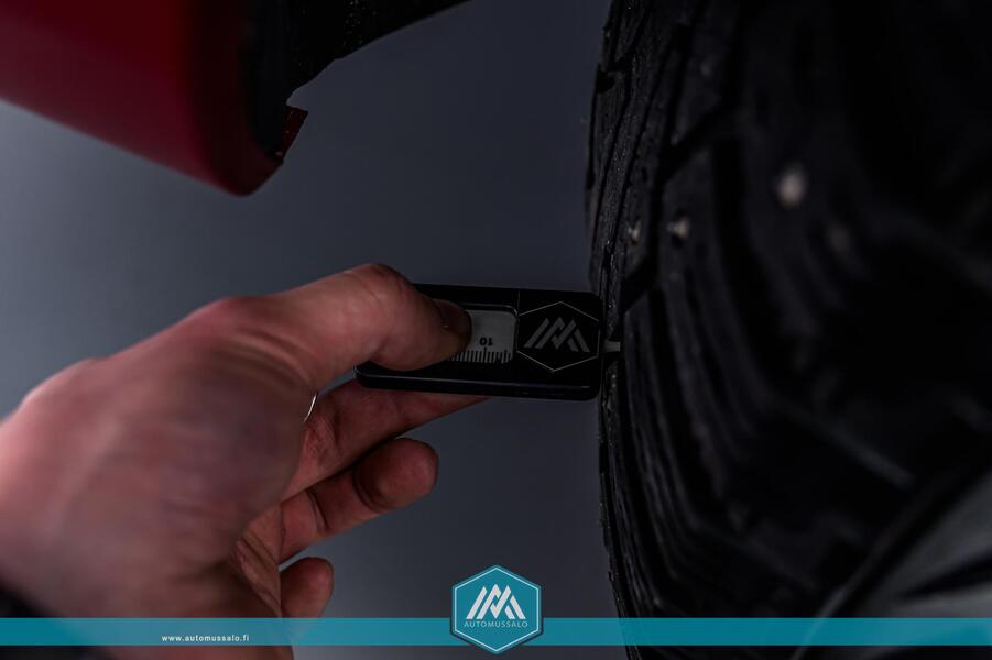 Mercedes-Benz GLK vaihtoauto