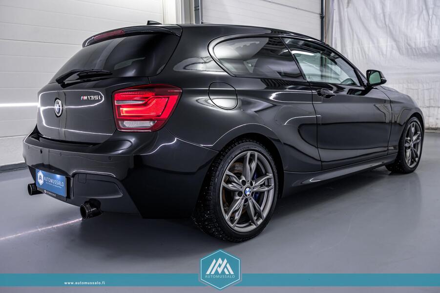 BMW M135i vaihtoauto
