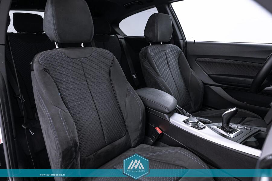 BMW M135i vaihtoauto