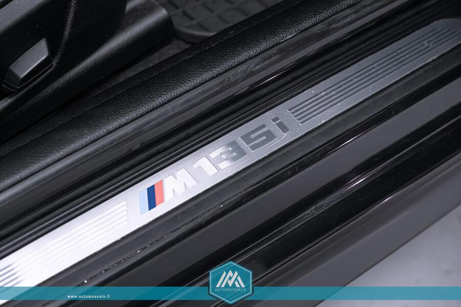 BMW M135i vaihtoauto