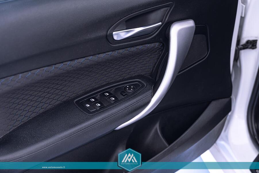 BMW M135i vaihtoauto