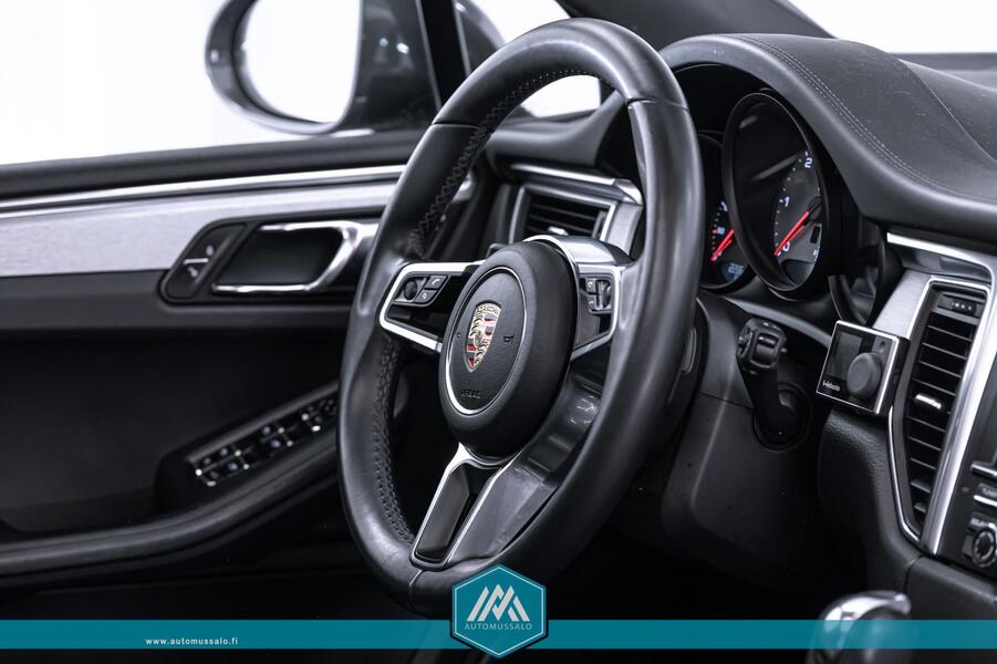 Porsche Macan vaihtoauto