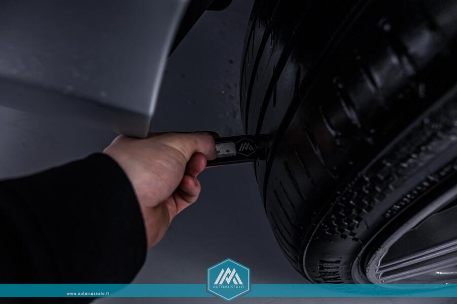 Mercedes-Benz ML vaihtoauto