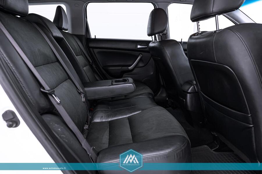 Honda Accord vaihtoauto