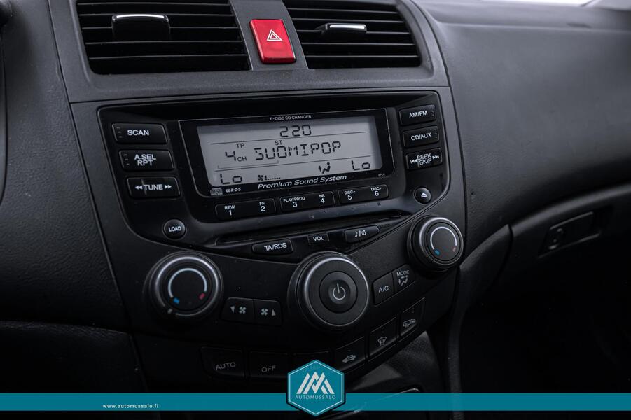 Honda Accord vaihtoauto